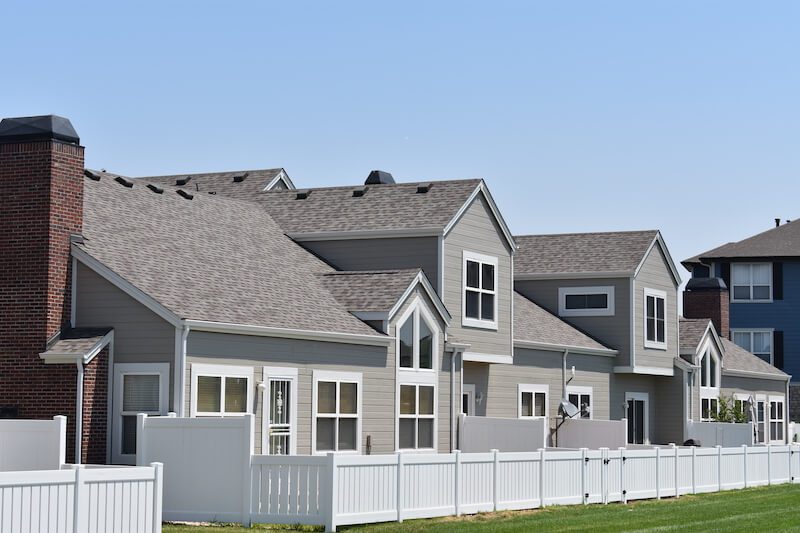 Denver multi-family unit roofing company
